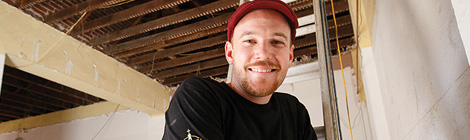 Small bar gets royal treatment