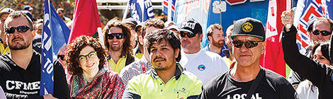 Jobs rally stops&nbsp;traffic