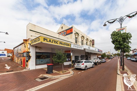 • Old-school records store Plastic Passion closed in Maylands last week after 30 years. Photo by Matthew Dwyer
