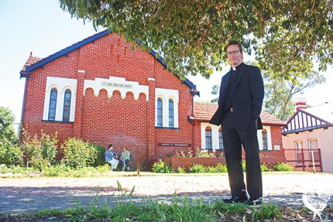 • Stephen Conway (pictured with parishioners Sarah Atkinson and Marj Hetherington taking a break from this week’s sunshine) is the latest priest in St Luke’s 110-year history. Photo by Steve Grant