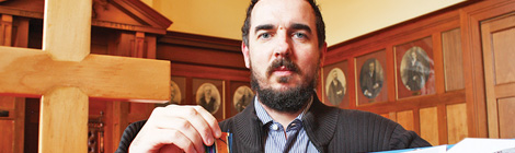 Finding dignity for the&nbsp;fallen